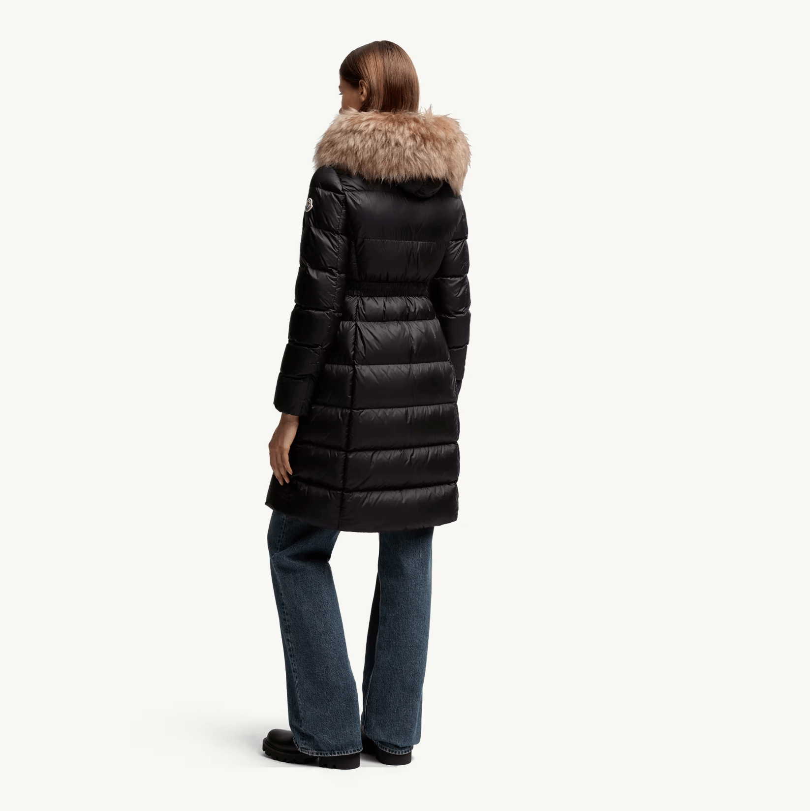 Doudoune Moncler longue à capuche bordée de shearling Boedic